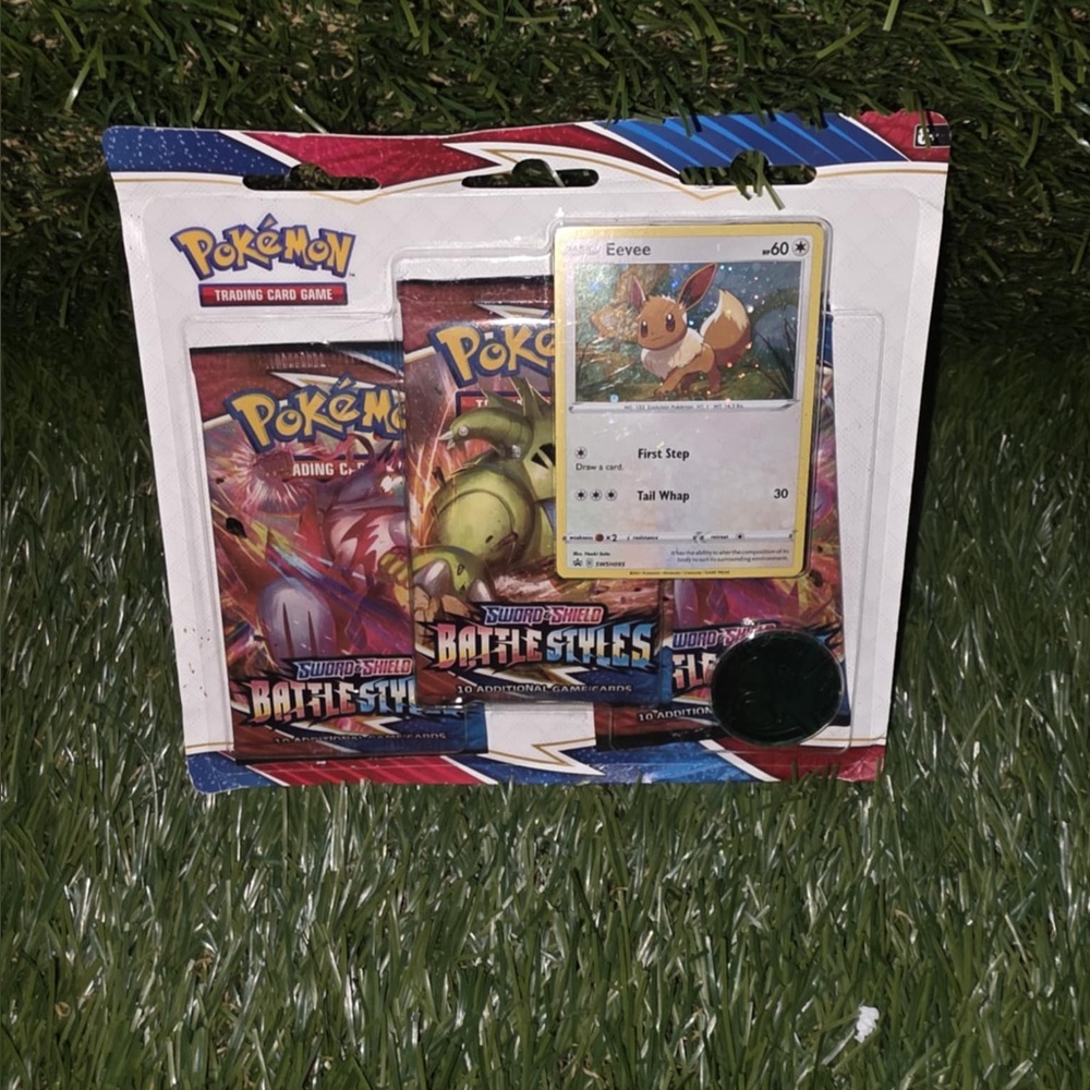 Battle Styles 3 Pack Blister [Eevee] - SWSH05: Battle Styles (SWSH05)